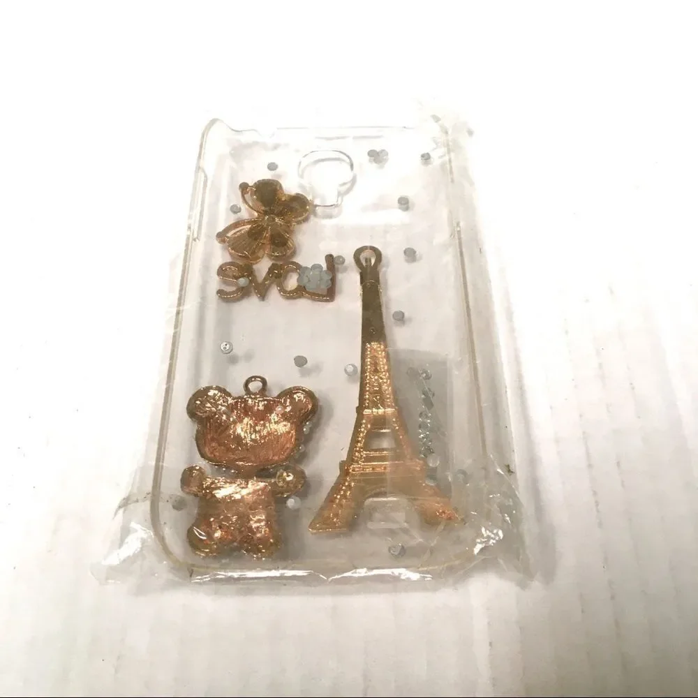 NIP clear Eiffel tower/bear rhinestone phone case‎